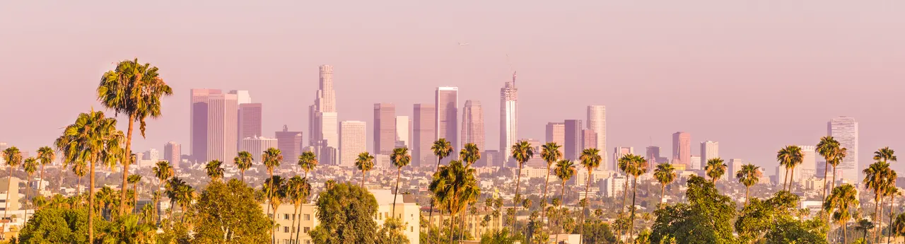 Skyline AdobeStock 140276134